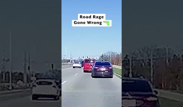 Road rage gone WRONG 😲